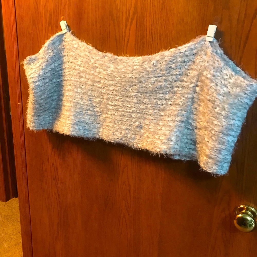 Crochet neck circle gray/silver